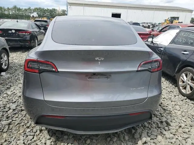2025 TESLA MODEL Y   