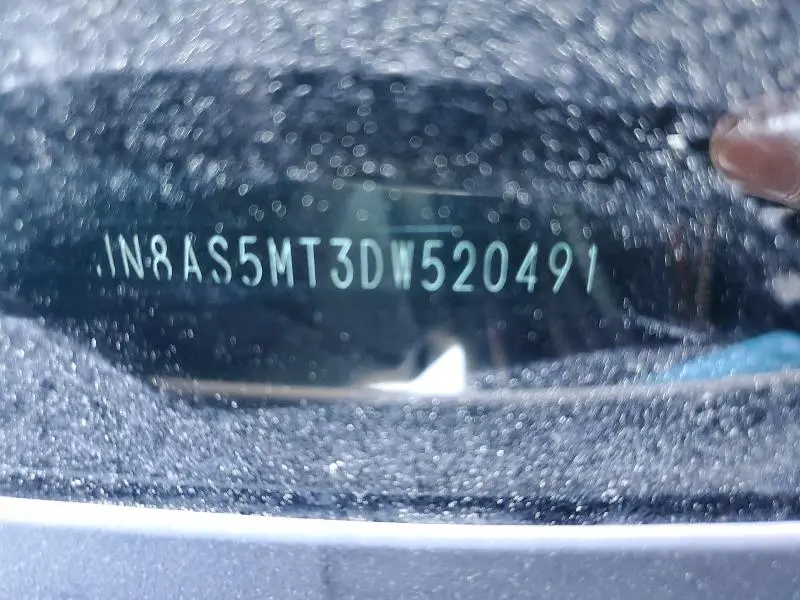 2013 NISSAN ROGUE S  