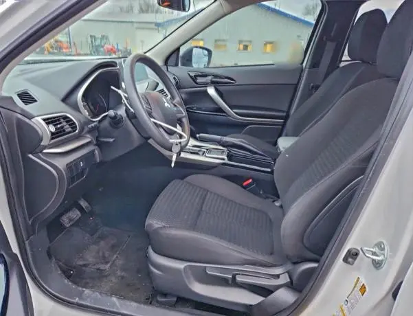 2019 MITSUBISHI ECLIPSE CROSS LE  