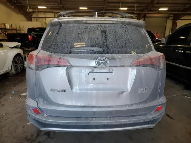 2016 TOYOTA RAV4 XLE  