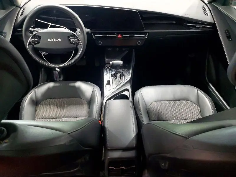 2023 KIA NIRO EX  