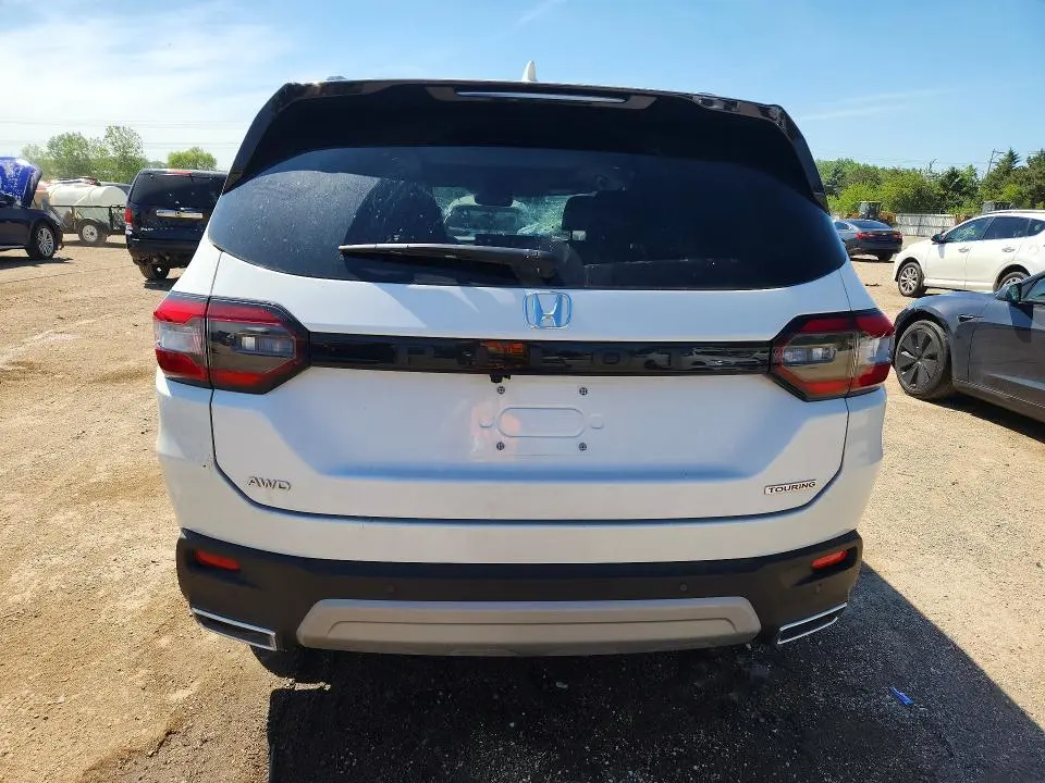 2024 HONDA PILOT TOURING  