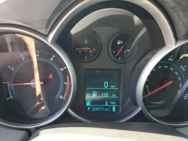 2012 CHEVROLET CRUZE LS  