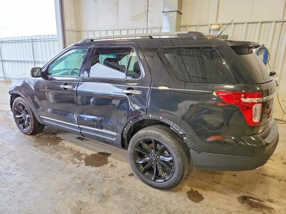 2015 FORD EXPLORER XLT  
