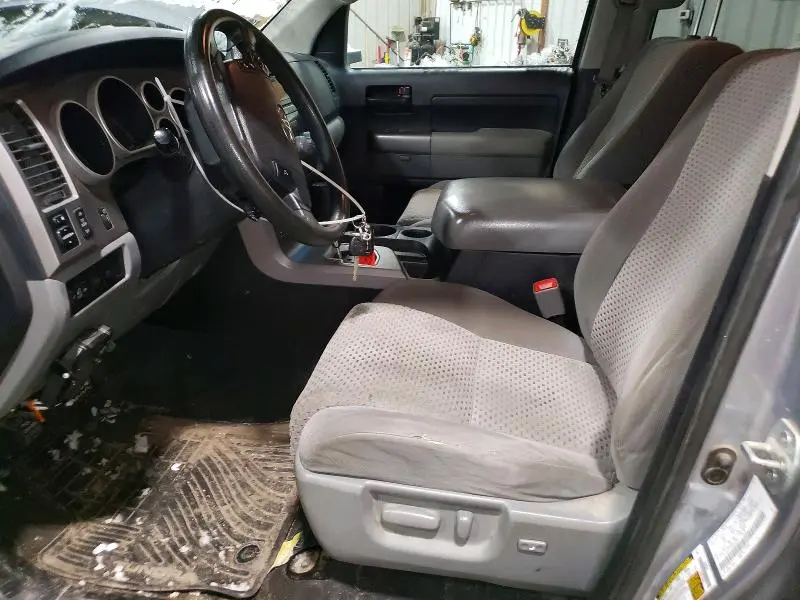 2013 TOYOTA TUNDRA GRADE  