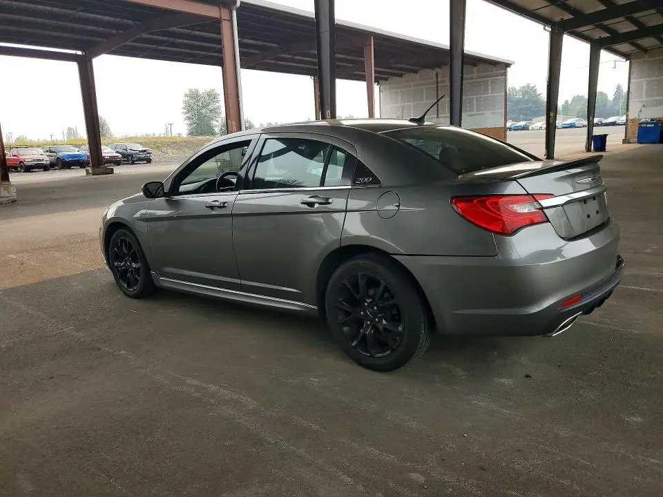 2013 CHRYSLER 200 LIMITED  