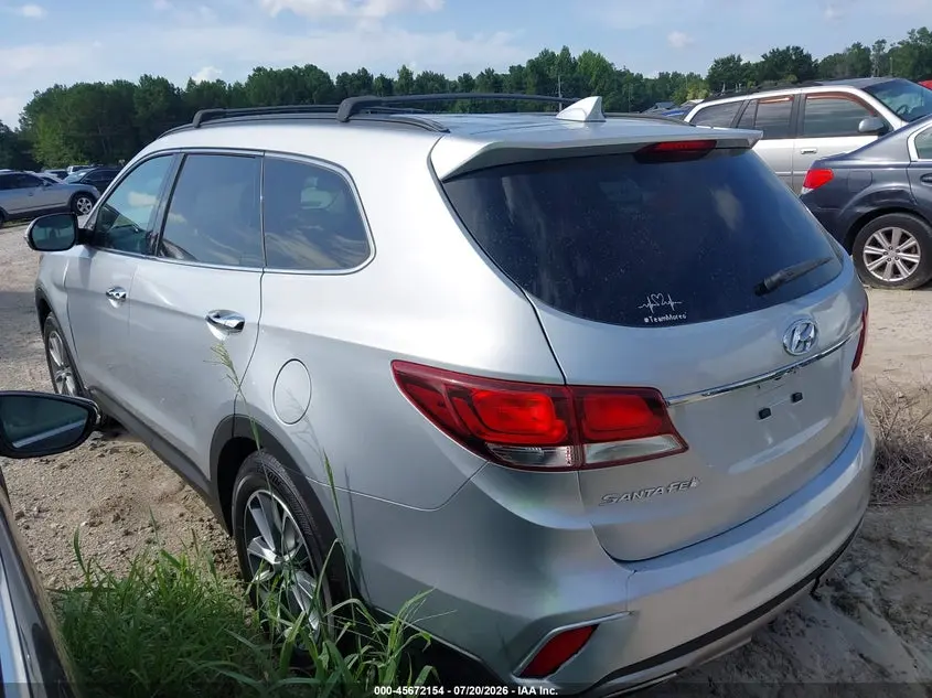 2018 HYUNDAI SANTA FE SE