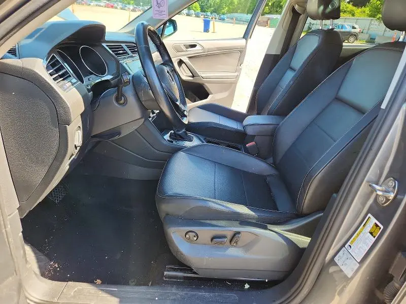 2019 VOLKSWAGEN TIGUAN SE  