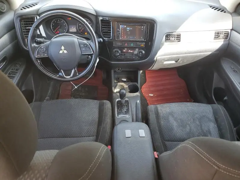 2016 MITSUBISHI OUTLANDER ES  