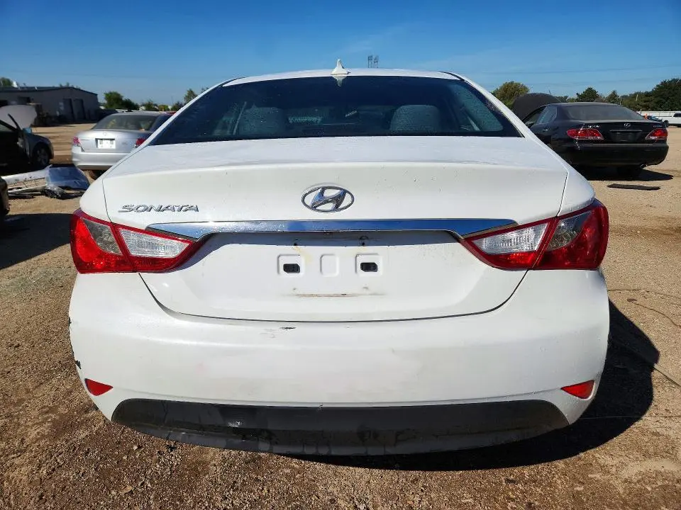 2014 HYUNDAI SONATA GLS  
