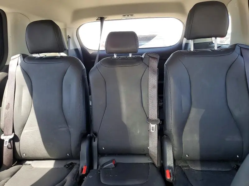 2022 KIA CARNIVAL EX  