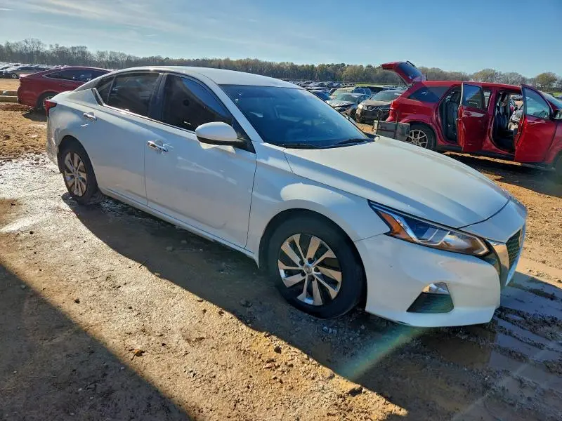 2019 NISSAN ALTIMA S  