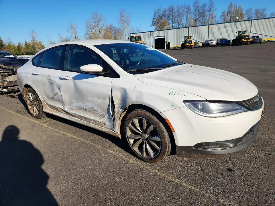 2015 CHRYSLER 200 S  