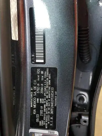 2023 KIA FORTE LX  