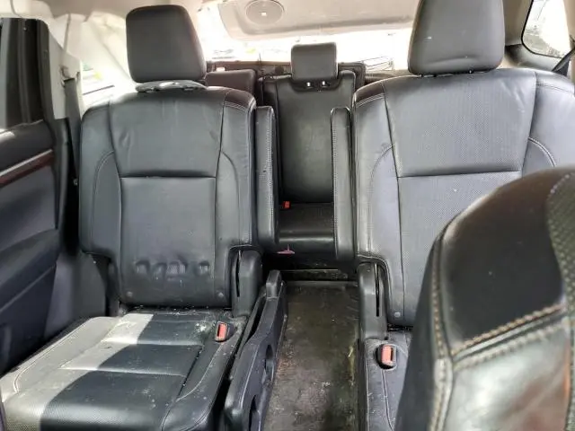 2015 TOYOTA HIGHLANDER LIMITED  