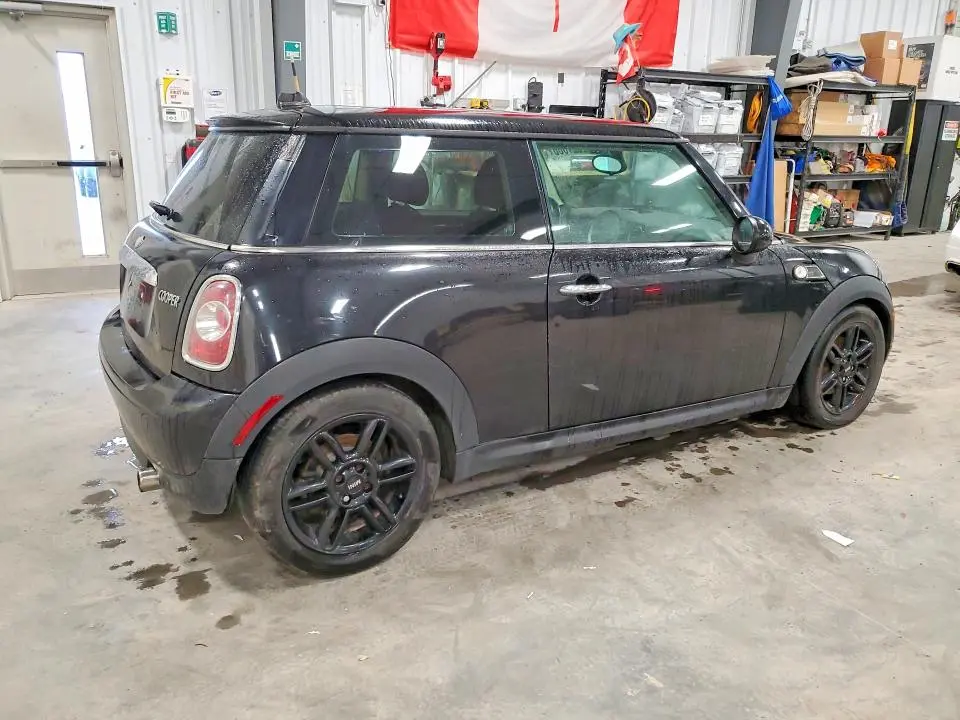 2012 MINI COOPER   