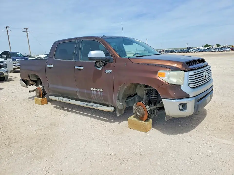 2016 TOYOTA TUNDRA CREWMAX LIMITED  