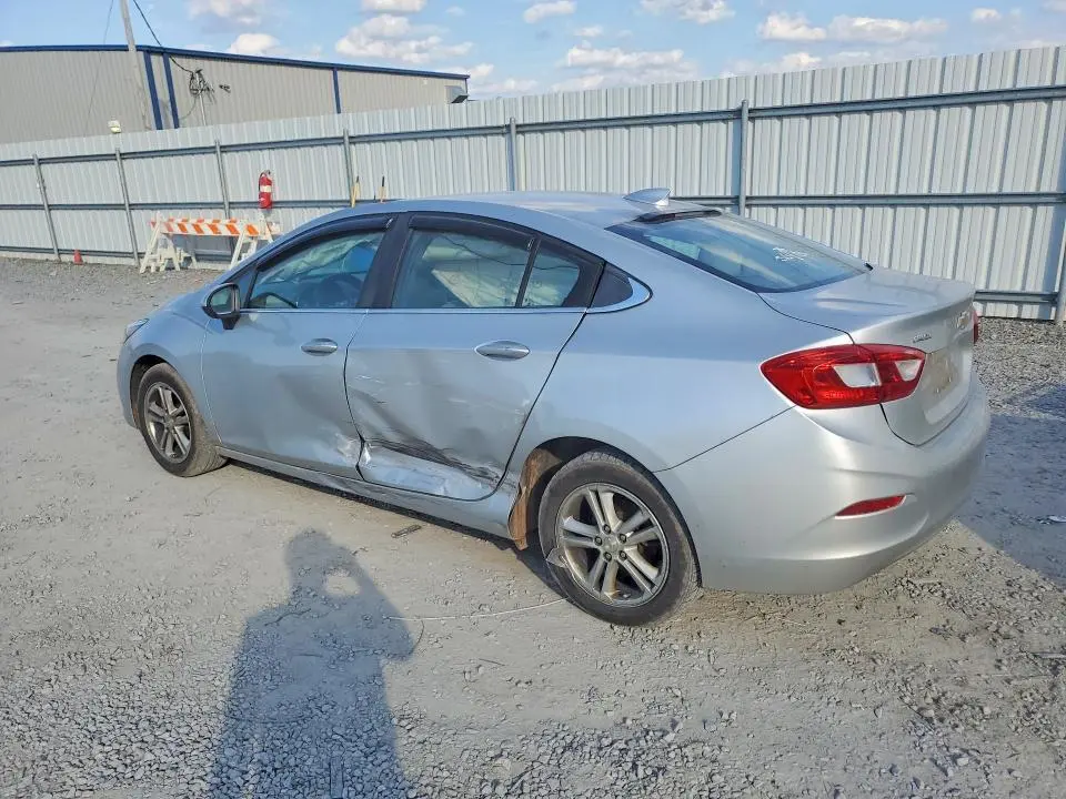 2017 CHEVROLET CRUZE LT  