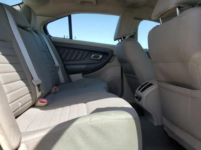 2010 FORD TAURUS SE