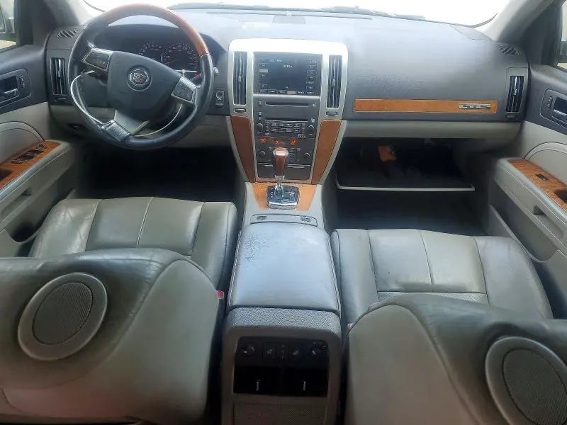2011 CADILLAC STS LUXURY  
