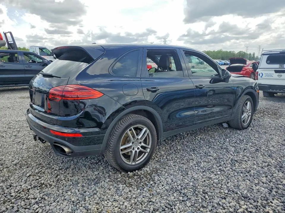 2018 PORSCHE CAYENNE   
