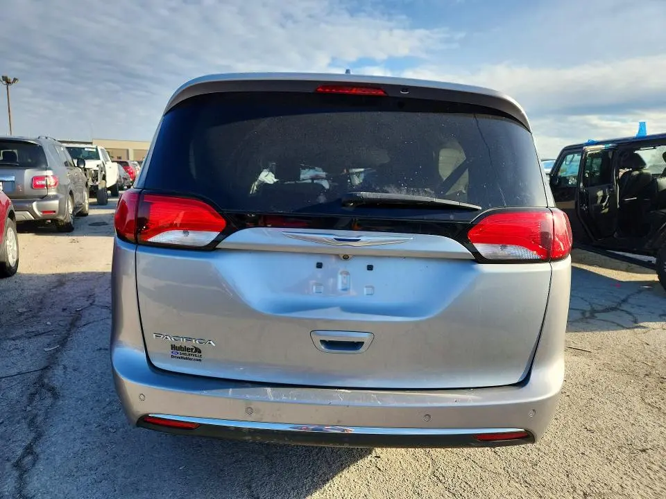 2017 CHRYSLER PACIFICA TOURING L  