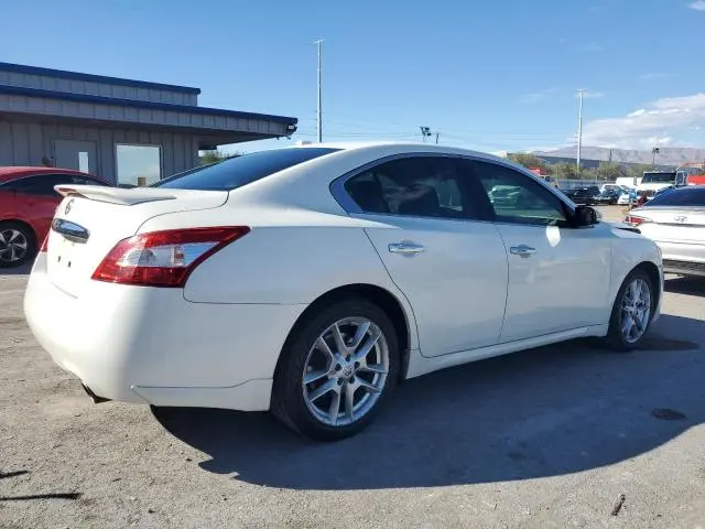 2011 NISSAN MAXIMA S  
