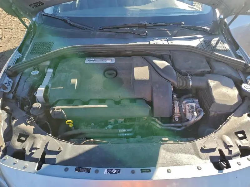 2011 VOLVO S60 T6  