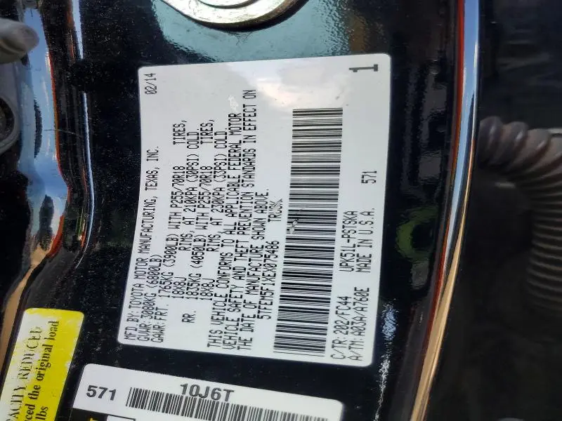 2014 TOYOTA TUNDRA CREWMAX SR5  