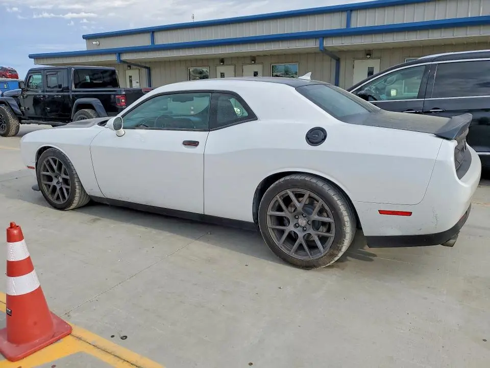 2016 DODGE CHALLENGER R  