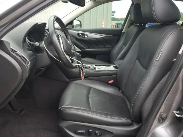 2021 INFINITI Q50 LUXE  