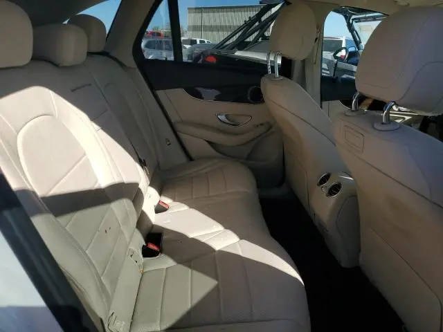 2018 MERCEDES-BENZ GLC 300 4MATIC  