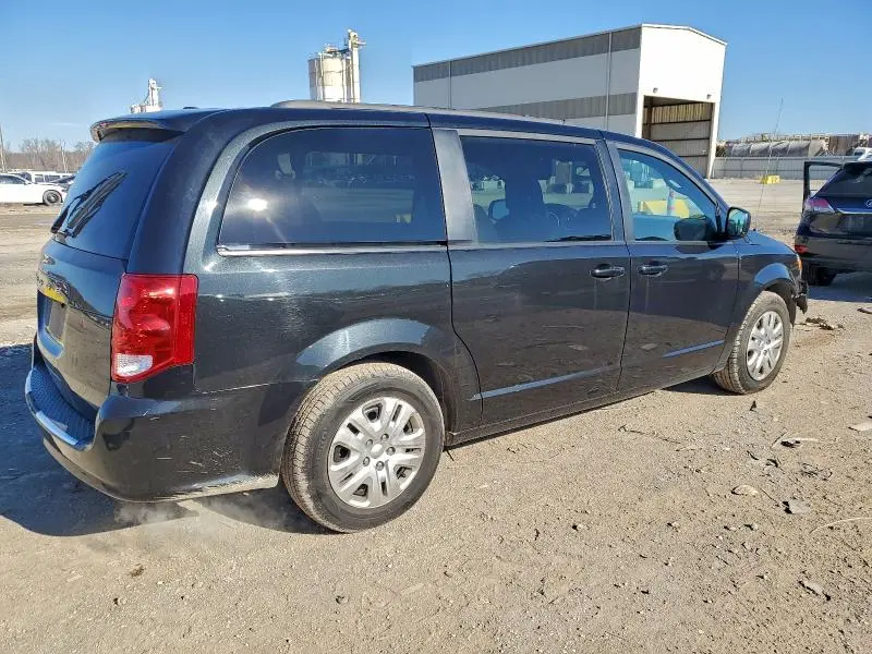 2018 DODGE GRAND CARAVAN SE  