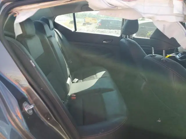 2022 NISSAN ALTIMA SR  