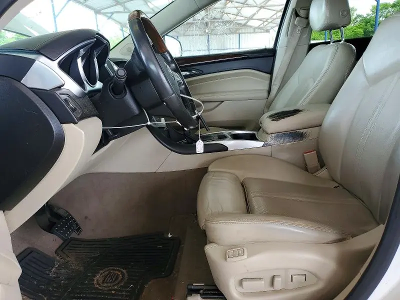 2011 CADILLAC SRX LUXURY COLLECTION  