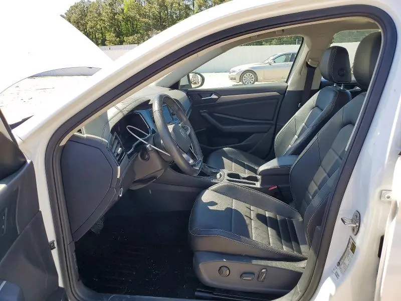 2022 VOLKSWAGEN JETTA SE  