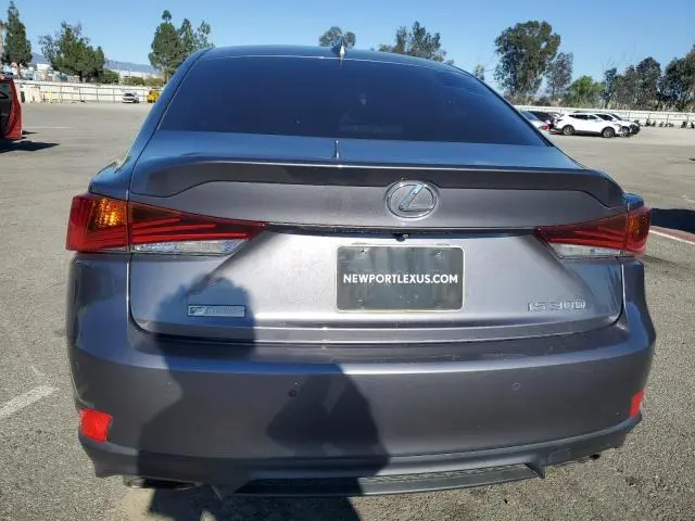 2018 LEXUS IS 300  