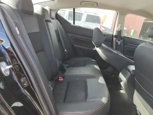 2022 NISSAN ALTIMA SR  