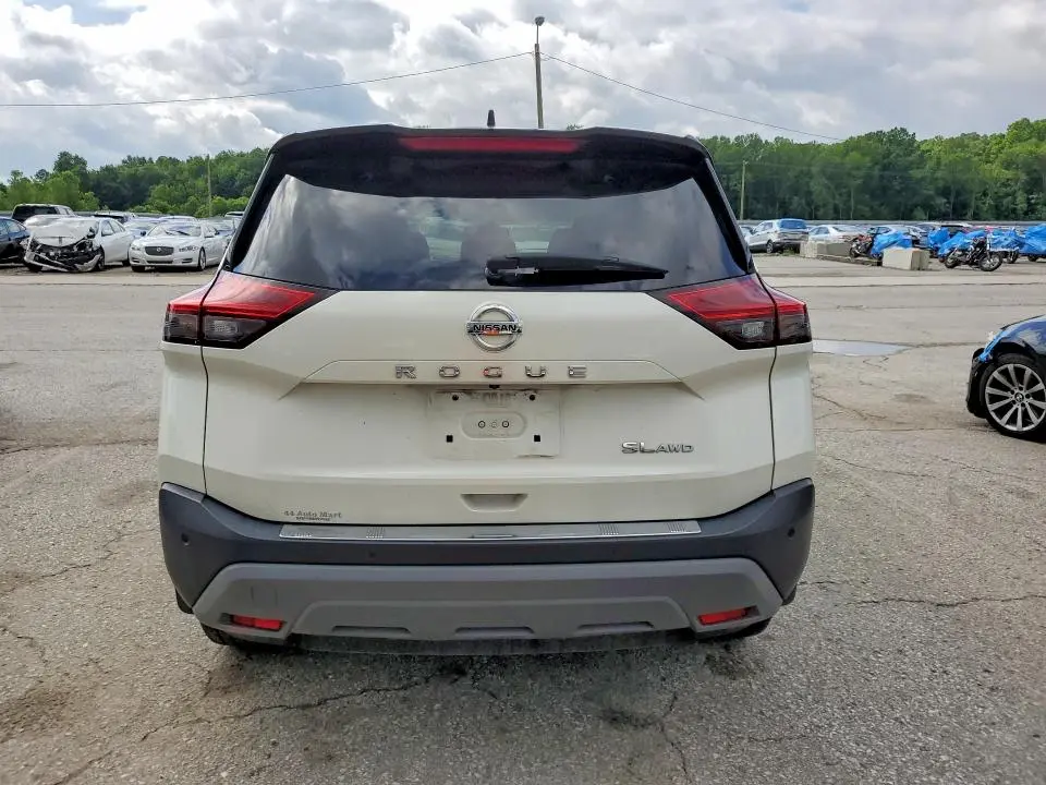 2021 NISSAN ROGUE SL  
