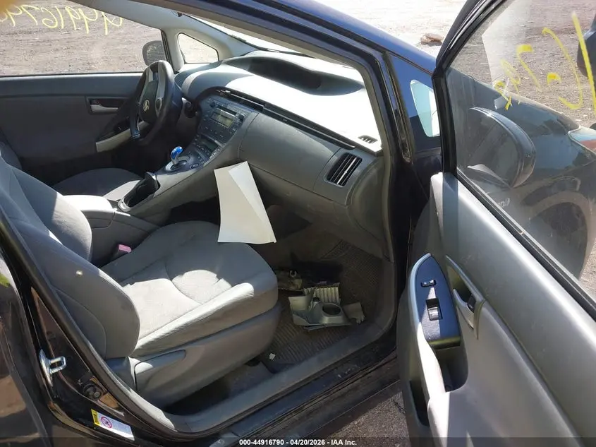 2010 TOYOTA PRIUS II
