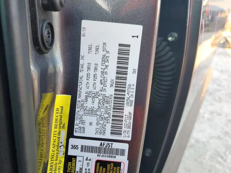 2018 TOYOTA TUNDRA CREWMAX SR5  