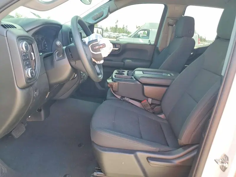 2025 GMC SIERRA K1500  