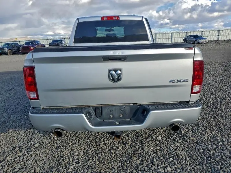 2012 DODGE RAM 1500 ST  