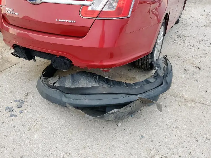 2011 FORD TAURUS LIMITED