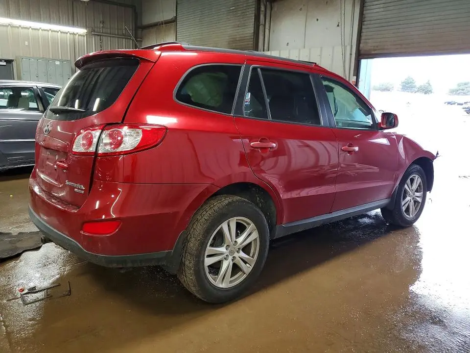 2011 HYUNDAI SANTA FE SE  