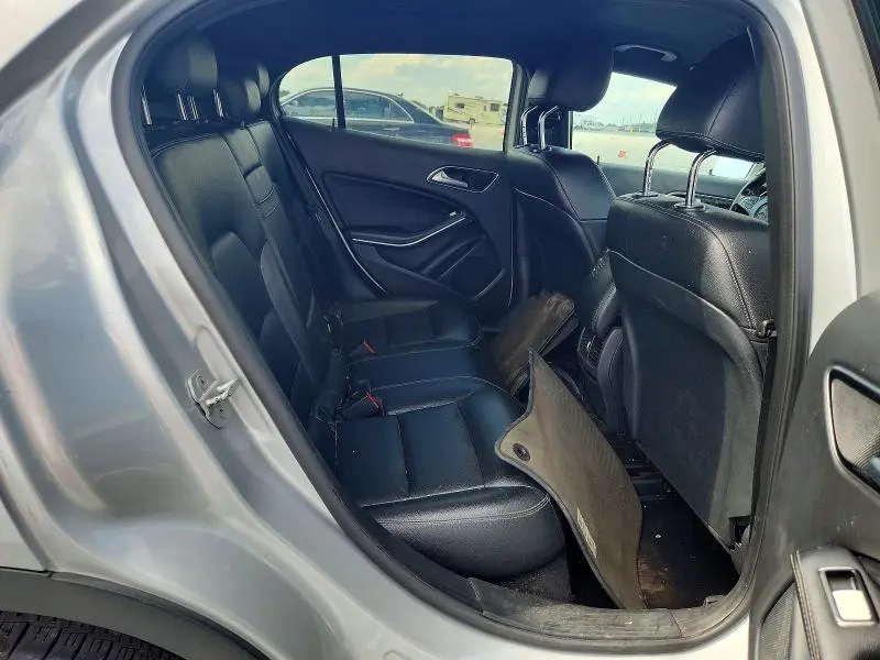 2017 MERCEDES-BENZ GLA 250  