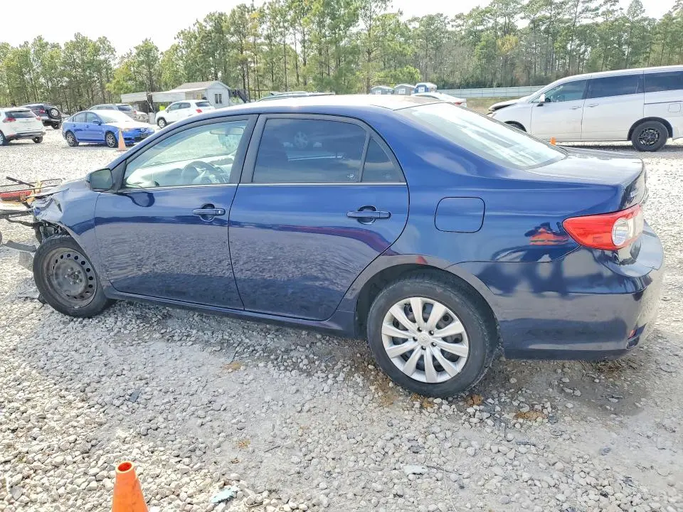 2013 TOYOTA COROLLA LE  