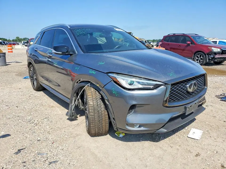 2021 INFINITI QX50 LUXE  