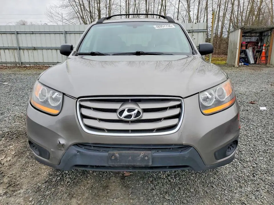 2011 HYUNDAI SANTA FE GLS  