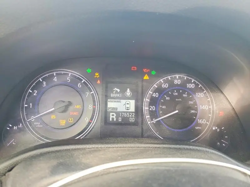 2012 INFINITI G37 BASE  